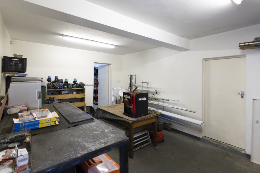 4 Bedroom Property for Sale in West Bank Eastern Cape